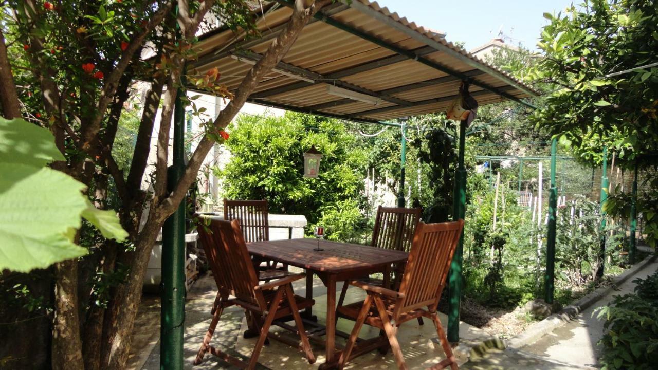 Apartman Paro สปลิท ภายนอก รูปภาพ